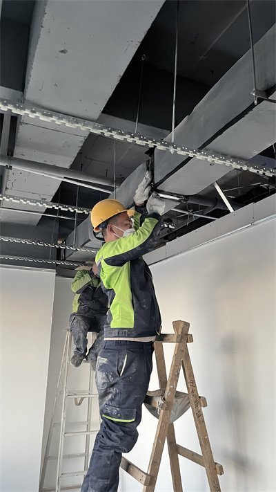 中央空調(diào)清洗 中央空調(diào)清洗